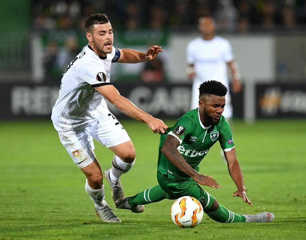 勉励士气 勉励士气