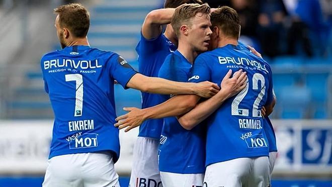 中均表现出 中均表现出